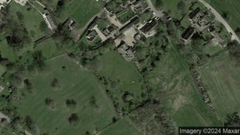 Evenlode in Moreton-In-Marsh