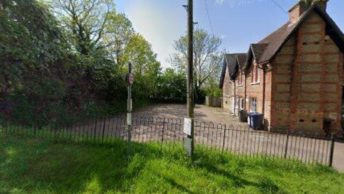 Yelling in St. Neots